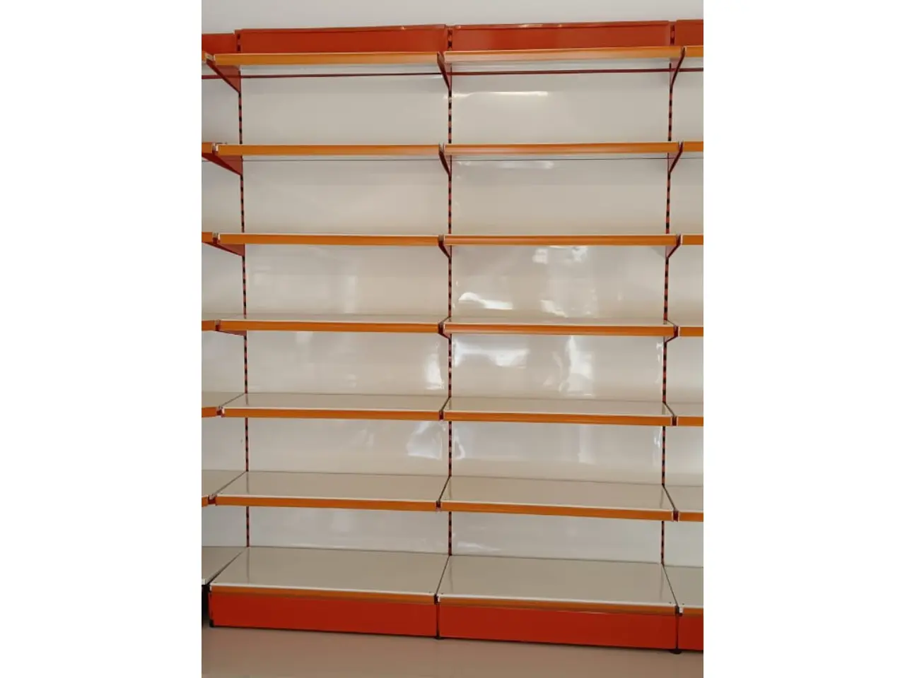 220594178_display-racks-installation-Ranchi.webp