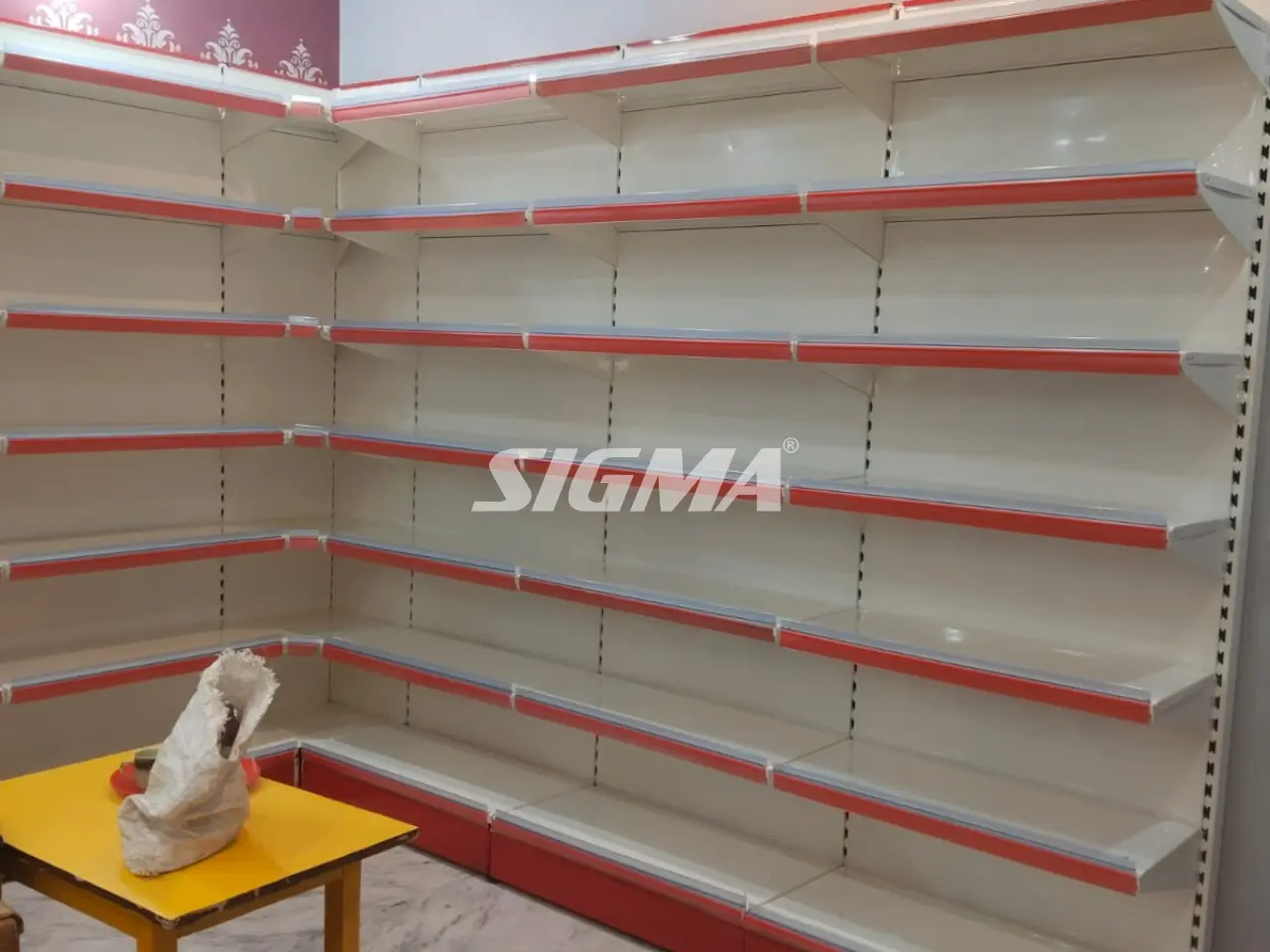 285766225_White-Orange-corner-Display-Rack-Bihar.webp