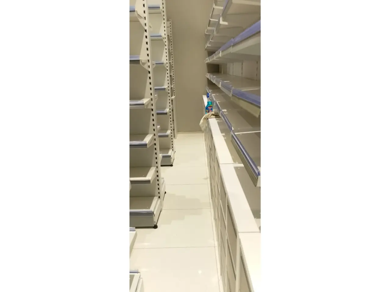 336328222_display-rack-Installation-Jaipur.webp
