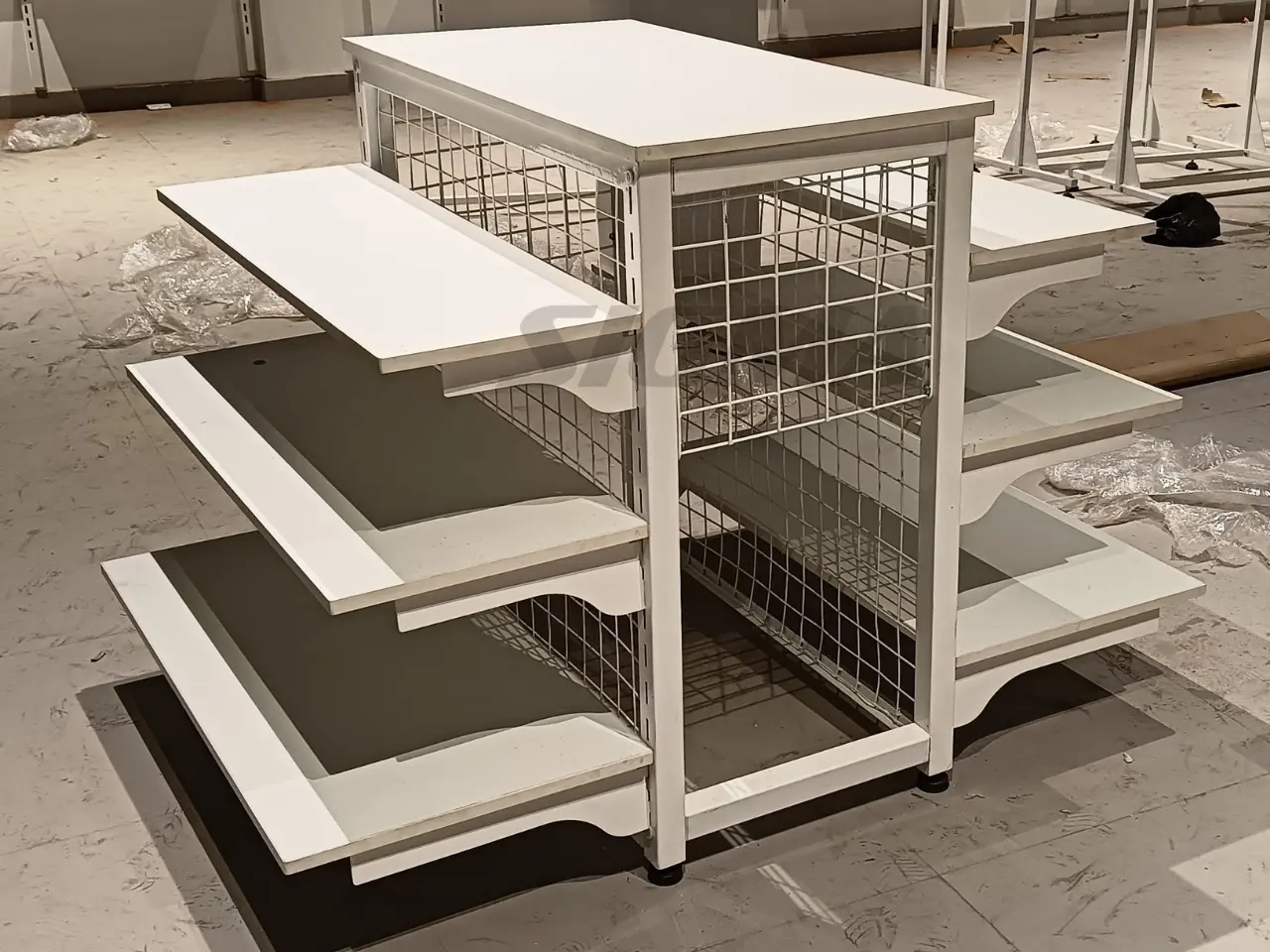 427060385_Nested-garment-table.webp