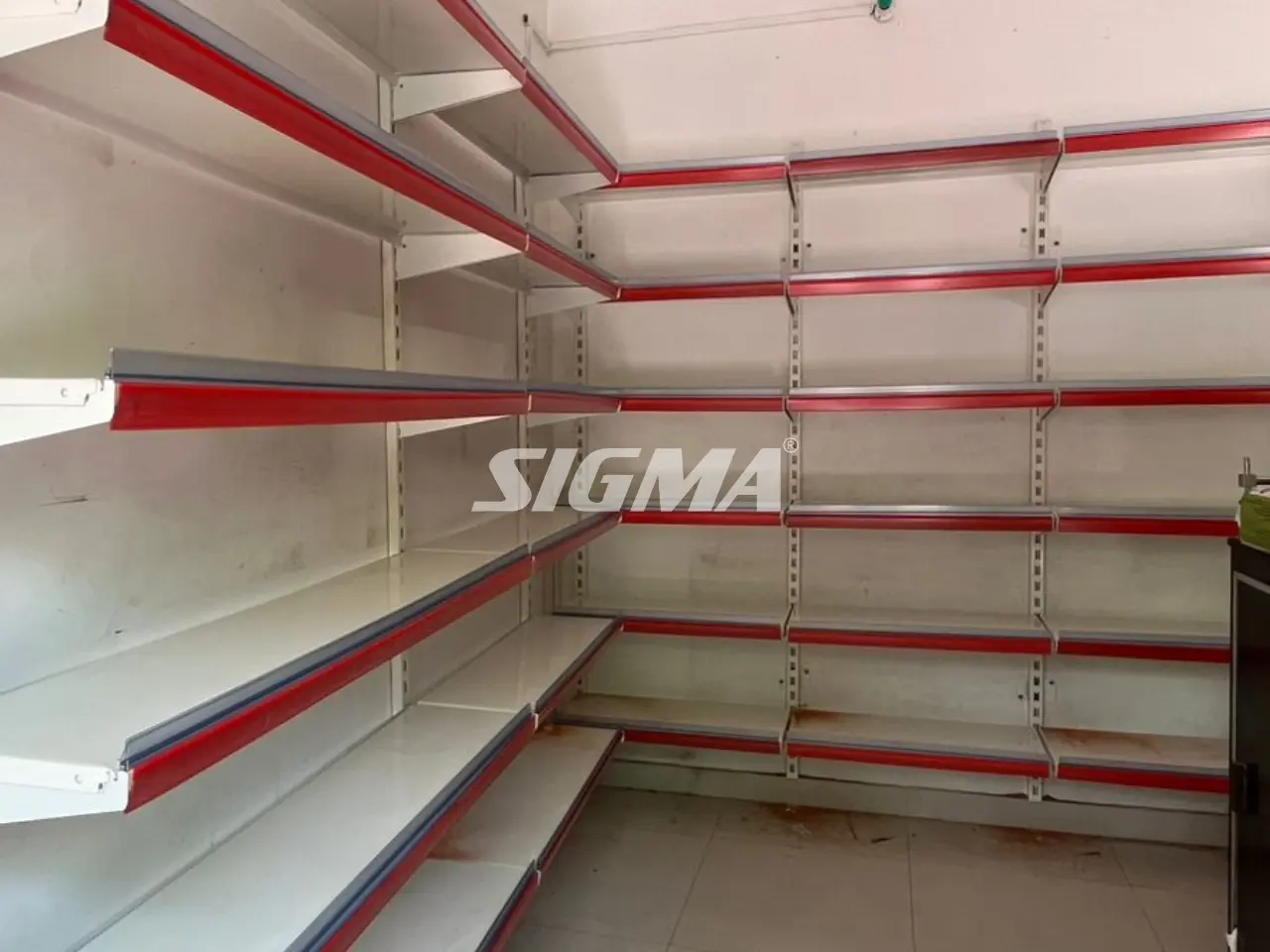 565832203_Wall-Mount-Racks-for-shop-Kanpur.webp