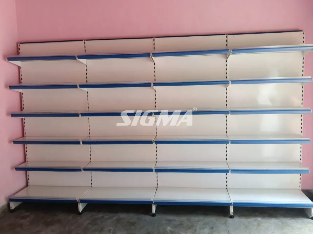 574069891_Premium-DISPLAY-Racks-Murhu2.webp
