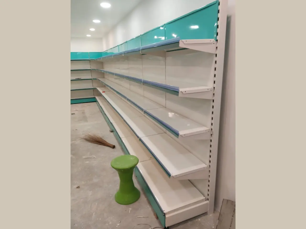 645060178_display-racks-manufacturer-West-Bengal.webp