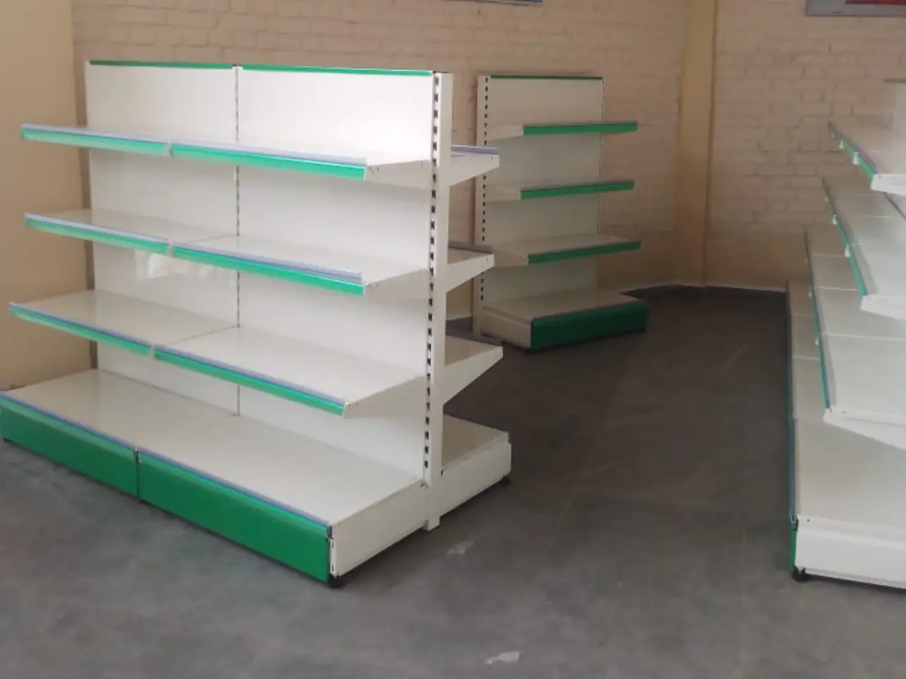 724181223_center-display-racks-Installation-Khajuraho.webp