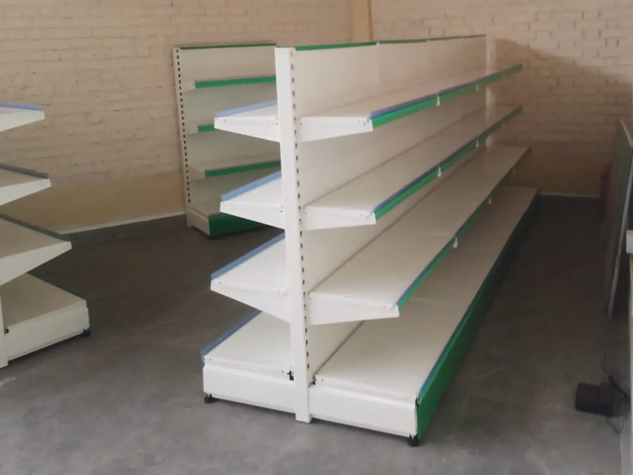 780757212_Double-sided-display-racks-Installation-Khajuraho.webp