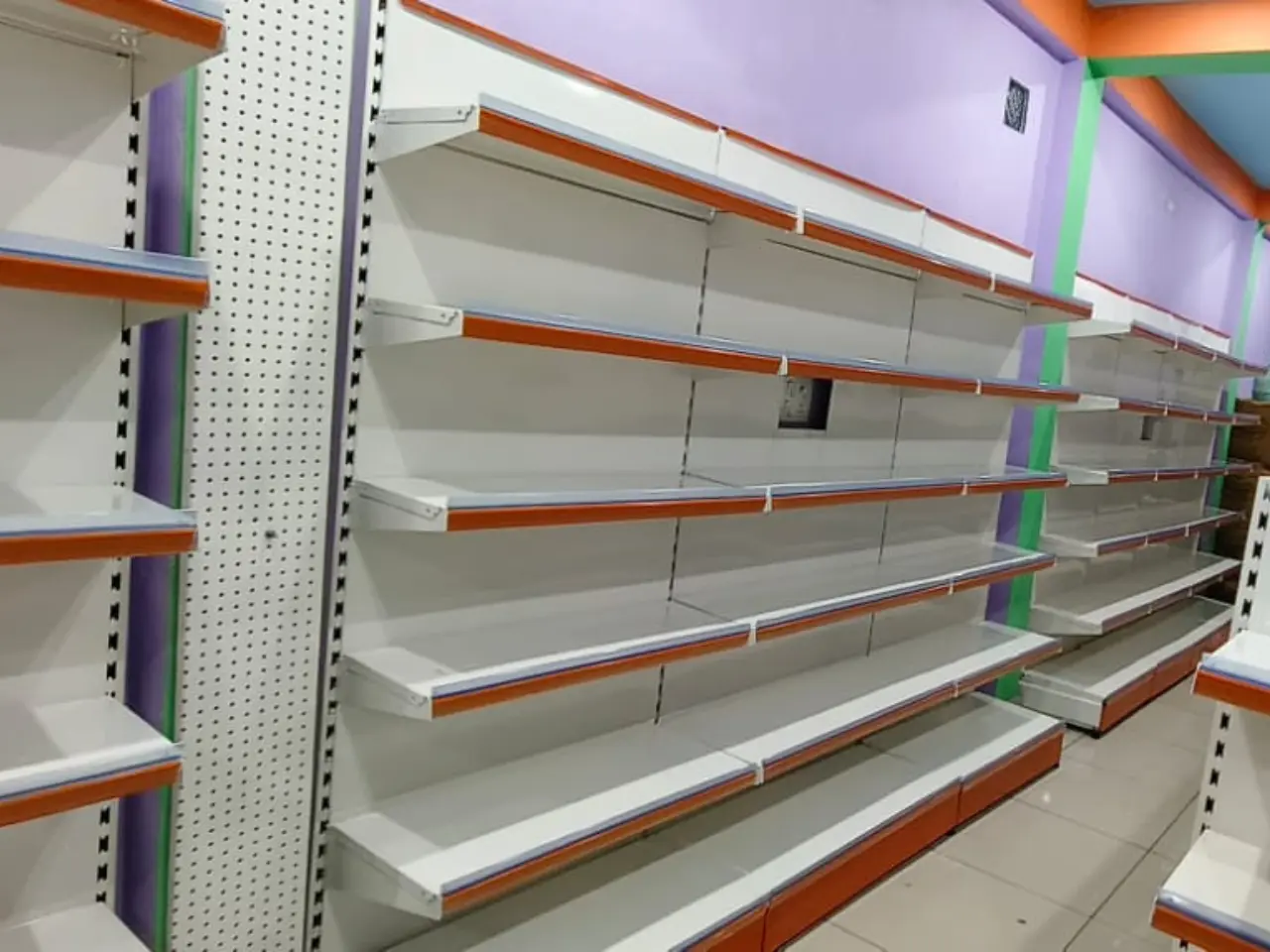 852718303_display-racks-for-Book-Shop-Ghatampur-Kanpur1.webp