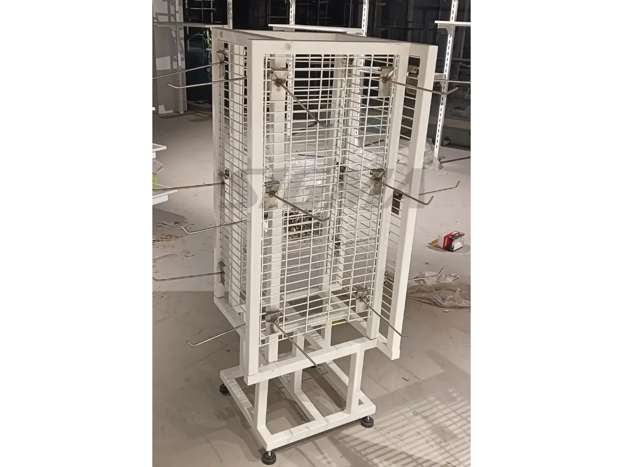 887804312_4-side-stand-jaunpur.webp