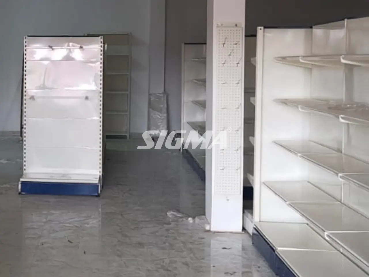 942466117_perforated-display-Racks-Maharajganj.webp